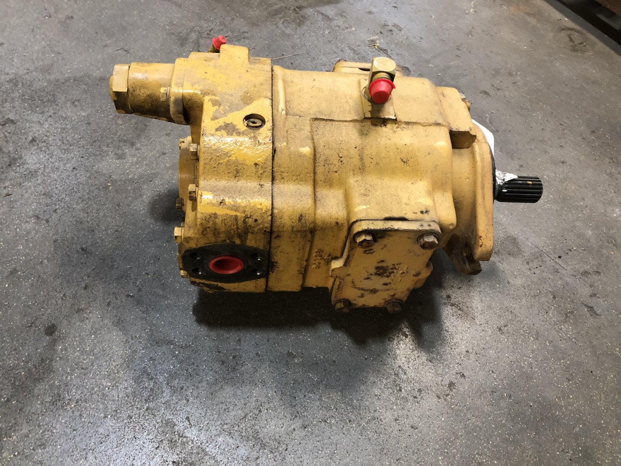 CAT 215 Hydraulic Pump - 8J-6853