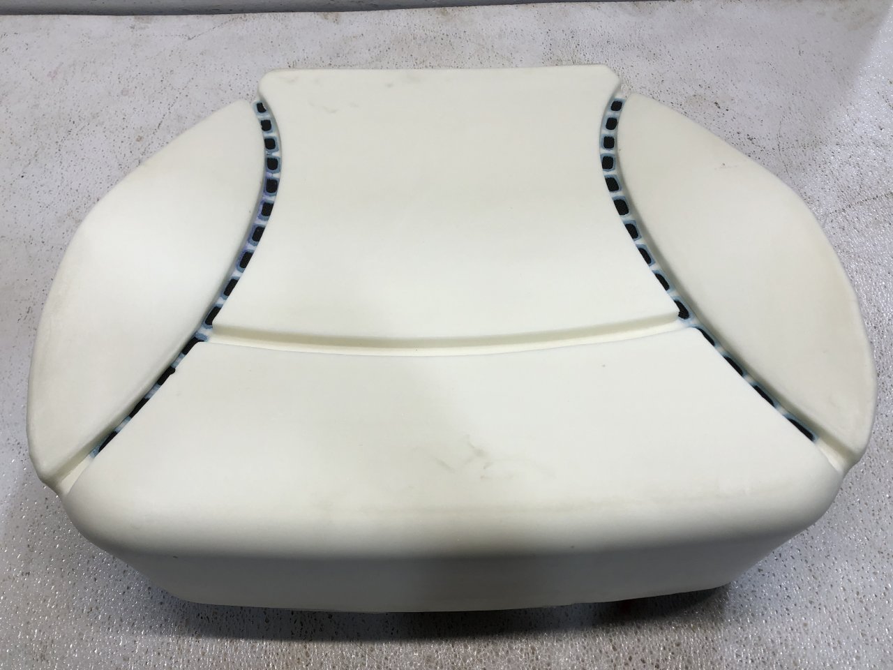 Dorman 641-5106 - Seat Cushion