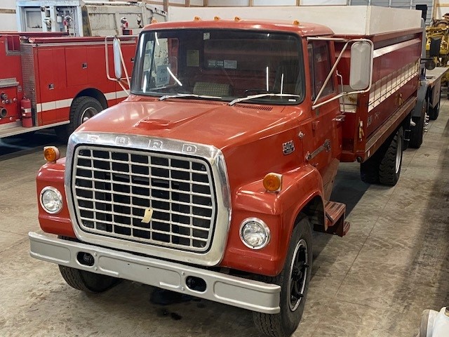 1974 Ford LN700 