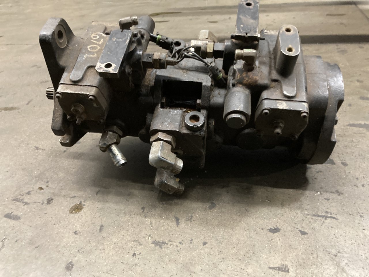   Hydraulic Pump - AT349013