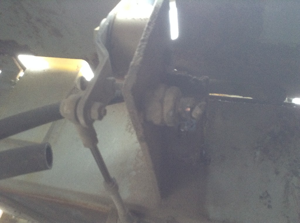 Beuthling B300 Linkage