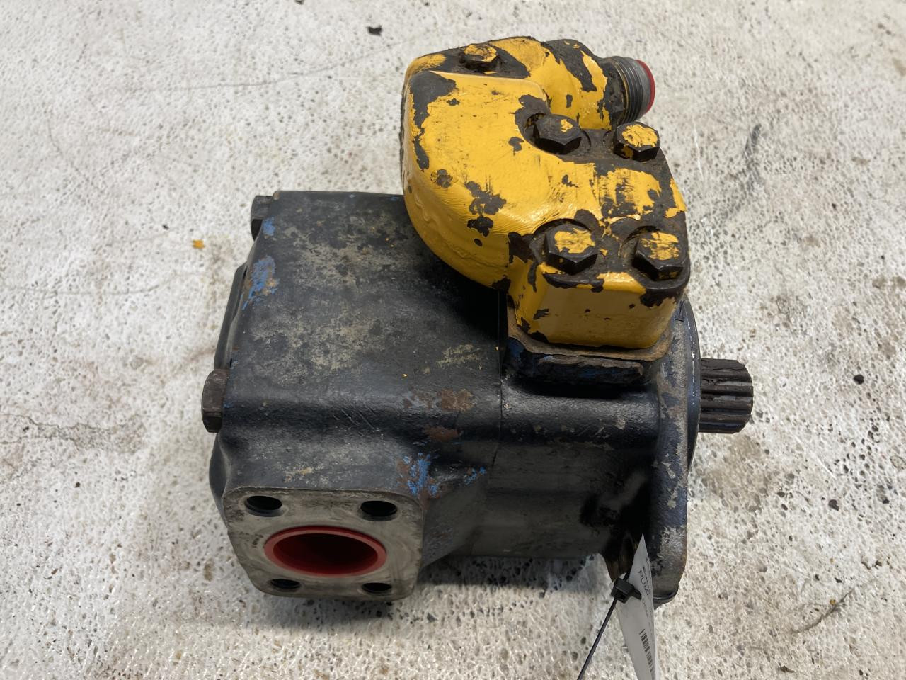 John Deere 544A Hydraulic Pump - AT57568