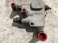 Bobcat 643 Hydraulic Valve - Used | P/N 6565549