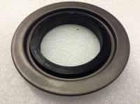 Meritor RS21145 Differential Seal - New | P/N DTN2588