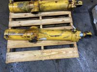 Case 1150 Left/Driver Hydraulic Cylinder - Used | P/N D36154