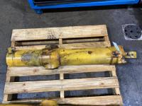 Case 1150 Right/Passenger Hydraulic Cylinder - Used | P/N D36169
