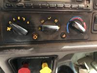 2008-2015 Peterbilt 384 Heater A/C Temperature Controls - Used