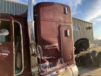 1993-2010 Peterbilt 379 MAROON FOR PARTS Sleeper - For Parts