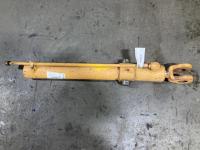 Case 680E Right/Passenger Hydraulic Cylinder - Used | P/N G33562