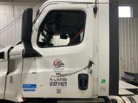 2016-2025 Freightliner CASCADIA WHITE Left/Driver Door - For Parts