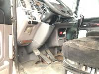 2006-2015 Peterbilt 386 Dash Assembly - Used