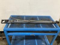 New Holland LX985 Left/Driver Hydraulic Cylinder - Used | P/N 86548312