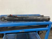 Bobcat S740 Right/Passenger Hydraulic Cylinder - Used | P/N 7245374