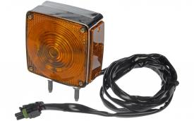 Kenworth T370 Parking Lamp - New | P/N 8885405