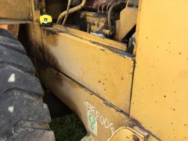 CAT 926E Left/Driver Body, Misc. Parts - Used