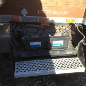 Kenworth W900L Sleeper Left/Driver Clearance Lighting, Exterior - Used