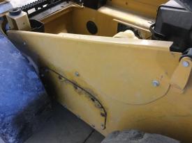 CAT 242D Left/Driver Body, Misc. Parts - Used