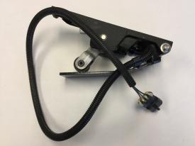 Mack RD600 Foot Control Pedal - New Replacement | P/N 25174960