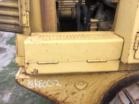 CAT 953 Right/Passenger Body, Misc. Parts - Used