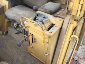 CAT 953 Left/Driver Controls - Used | P/N 8G1015