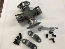 Spicer RDS1610 Universal Joint - New | P/N 5674X