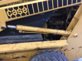 Case 1845 Left/Driver Hydraulic Cylinder - Used | P/N G34917