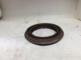 International 1691147C2 Differential Seal - New