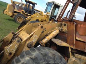 CAT 930 Loader Arm - Used