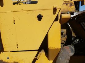 Volvo L50B Left/Driver Body, Misc. Parts - Used