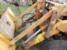 Case 580B Left/Driver Linkage - Used | P/N D30947