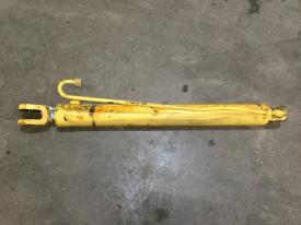 Case 680E Right/Passenger Hydraulic Cylinder - Used | P/N G34663
