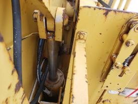 Vermeer T600D Left/Driver Hydraulic Cylinder - Used