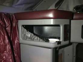 Kenworth T660 Right/Passenger Sleeper Cabinet - Used