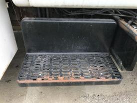 GMC C7500 Right/Passenger Step (Frame, Fuel Tank, Faring) - Used