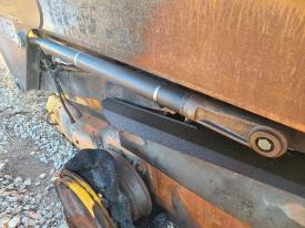 New Holland L185 Right/Passenger Hydraulic Cylinder - Used | P/N 87701858