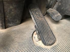Kenworth T800 Foot Control Pedal - Used