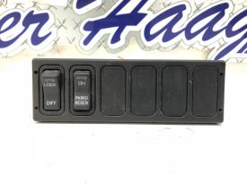 International PROSTAR Switch Panel Dash Panel - Used | P/N 3575432C5