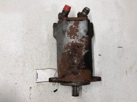 Case 1830 Left Hydraulic Motor - Used | P/N D60104