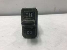 Freightliner M2 106 Headlight Dash/Console Switch - Used | P/N A0630769010