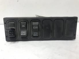 International 8500 Switch Panel Dash Panel - Used | P/N 32237