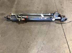 Case 721D Left/Driver Hydraulic Cylinder - Used | P/N 87324809