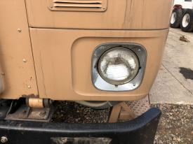Volvo WX Left/Driver Headlamp - Used
