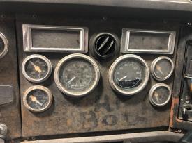 Ford LN8000 Instrument Cluster