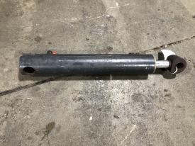 Bobcat S185 Right/Passenger Hydraulic Cylinder - Used | P/N 7117174