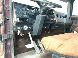 International 9300 Dash Assembly - For Parts