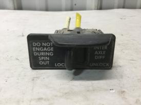 Freightliner COLUMBIA 120 Inter Axle Lock Dash/Console Switch - Used | P/N 3270147B