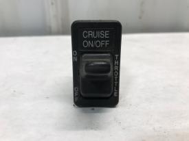 International 9200 Cruise ON/OFF Dash/Console Switch - Used | P/N 2007305C10543