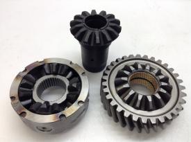 Eaton DS404 Pwr Divider Driven Gear - New | P/N S17113