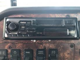 International 9200 Cassette A/V Equipment (Radio)