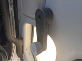 Freightliner COLUMBIA 112 Right/Passenger Front Door Window Regulator - Used